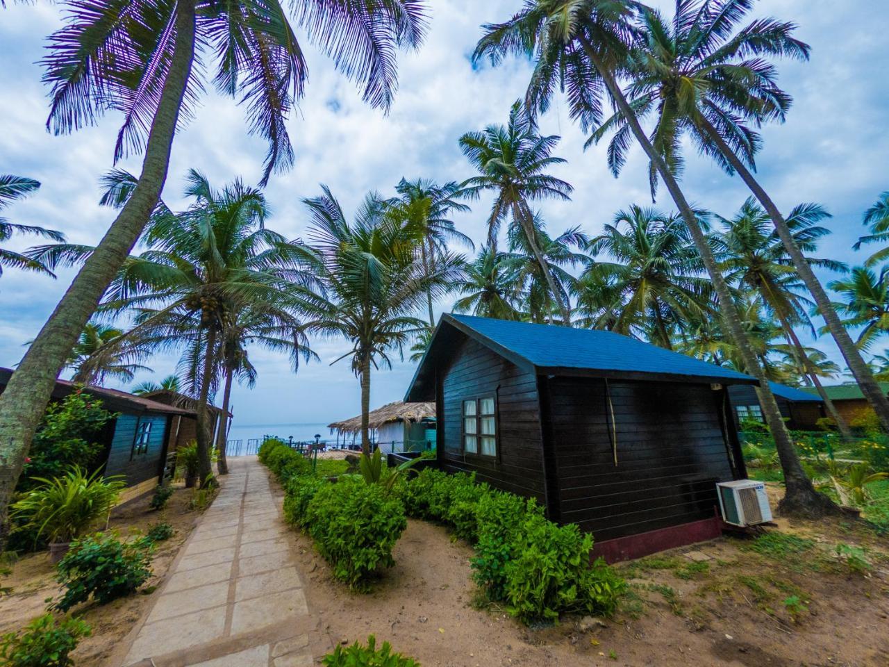 Vista Praia Beach Resort Anjuna Exterior foto